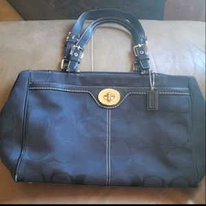 Coach Signature Canvas Tote Purse with Turnlock